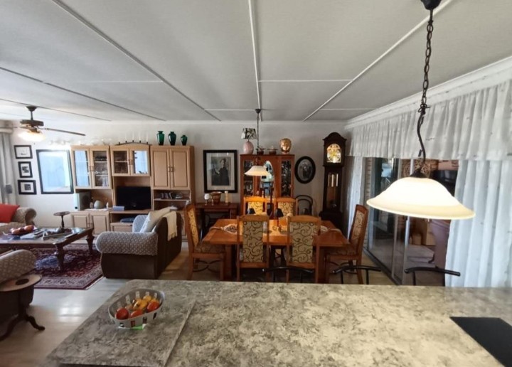 5 Bedroom Property for Sale in Wavecrest Eastern Cape